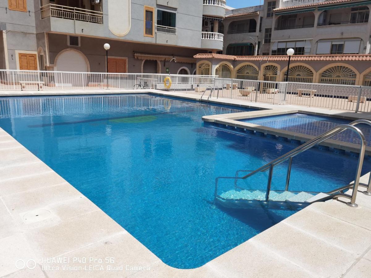 Holiday Apartment Torrevieja Extérieur photo