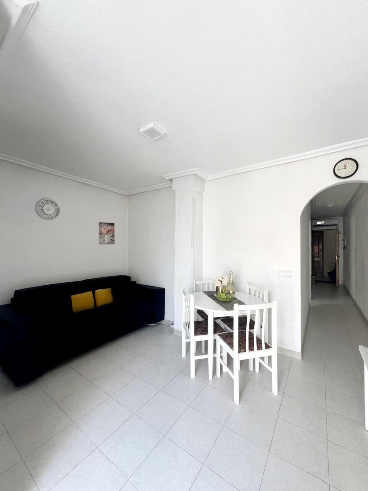 Holiday Apartment Torrevieja Extérieur photo